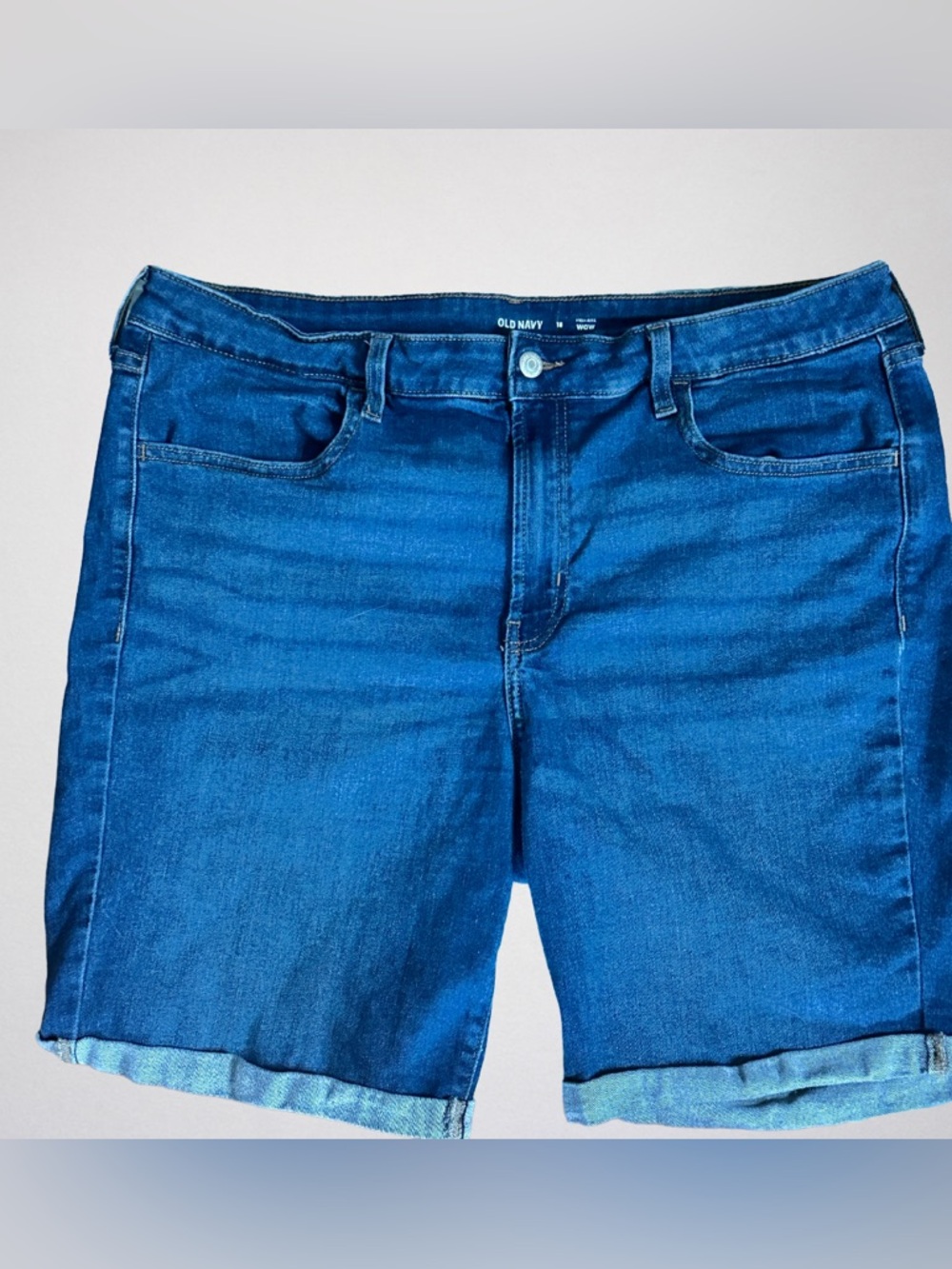 Old Navy Ultra High Rise Bermuda Denim Shorts Size 18W Rolled Hem Stretch